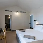 Isulatravel- Casa Carlita