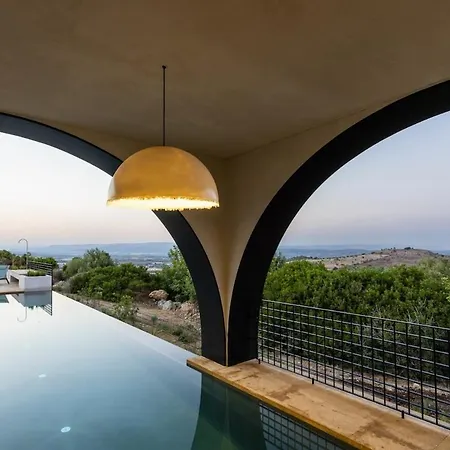 Isulatravel- Casa Carlita